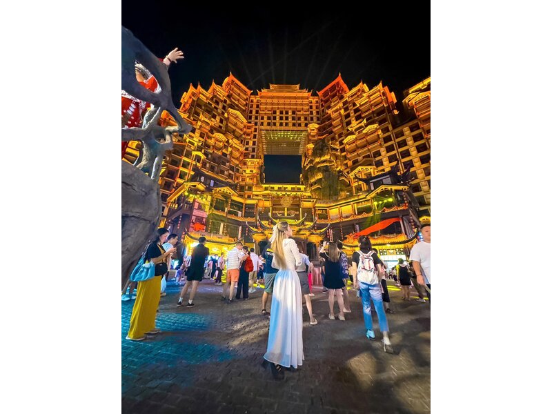 TAM HIỆP - TRƯƠNG GIA GIỚI – PHƯỢNG HOÀNG CỔ TRẤN