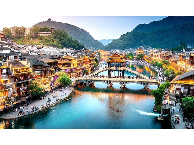 KHÁM PHÁ TRUNG HOA 2025