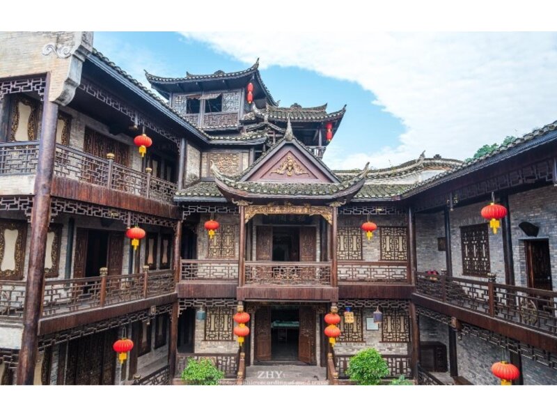 KHÁM PHÁ ĐẤT NƯỚC TRUNG HOA