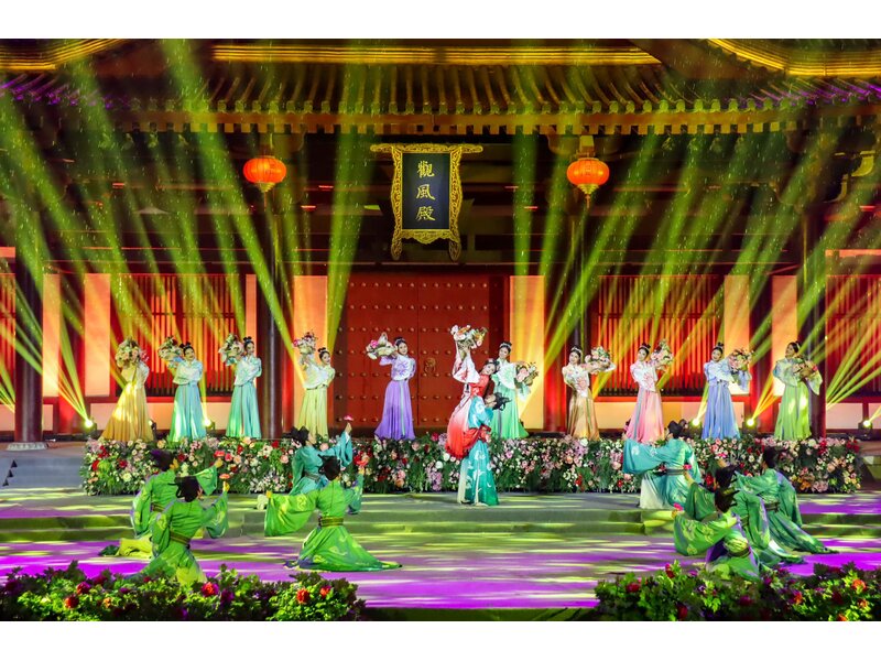 SẮC MÀU KINH ĐÔ TRUNG HOA: TÂY AN – LẠC DƯƠNG – TRỊNH CHÂU